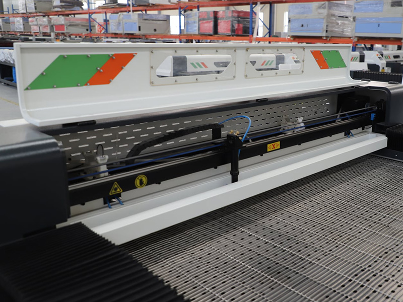 2025年最暢銷的工業(yè)織物激光切割機