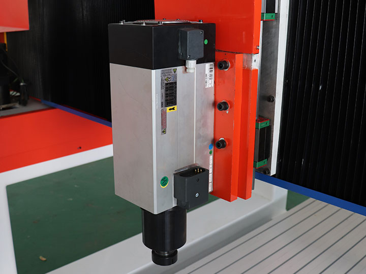 適用于泡沫塑料、EPS 和 XPS 的三軸泡沫數(shù)控雕刻機(jī)