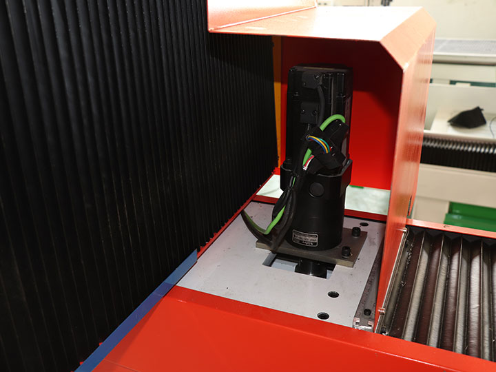 適用于泡沫塑料、EPS 和 XPS 的三軸泡沫數(shù)控雕刻機(jī)