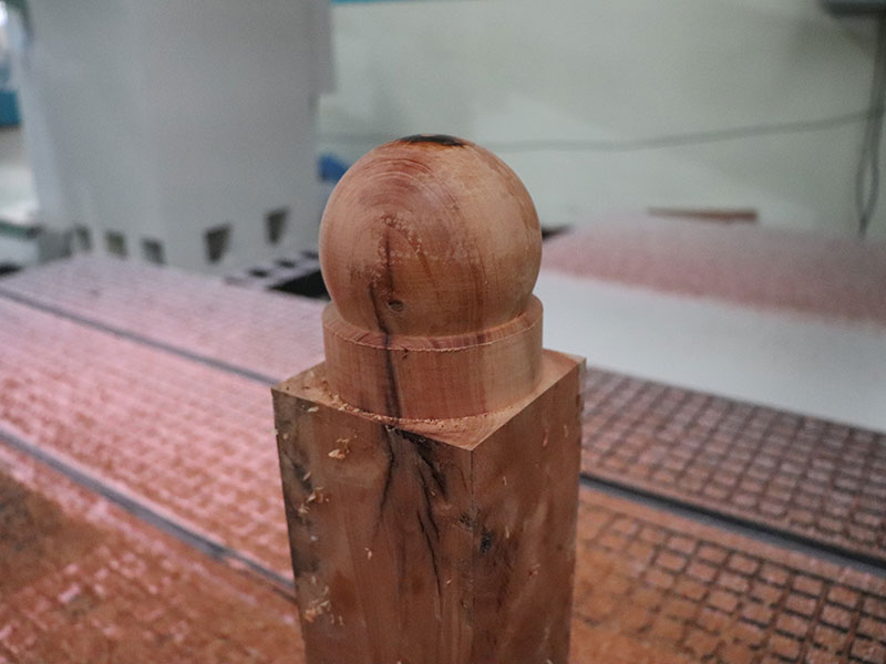 2025年最暢銷的五軸數(shù)控雕刻機機