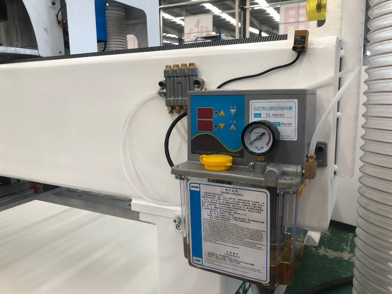 自動油潤滑 5x10數(shù)控雕刻機套件