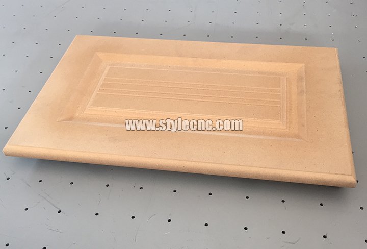 用于定制家具制造的木工數(shù)控機(jī)床