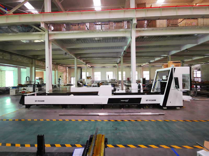 ST-FC60M 光纖激光切管機(jī)