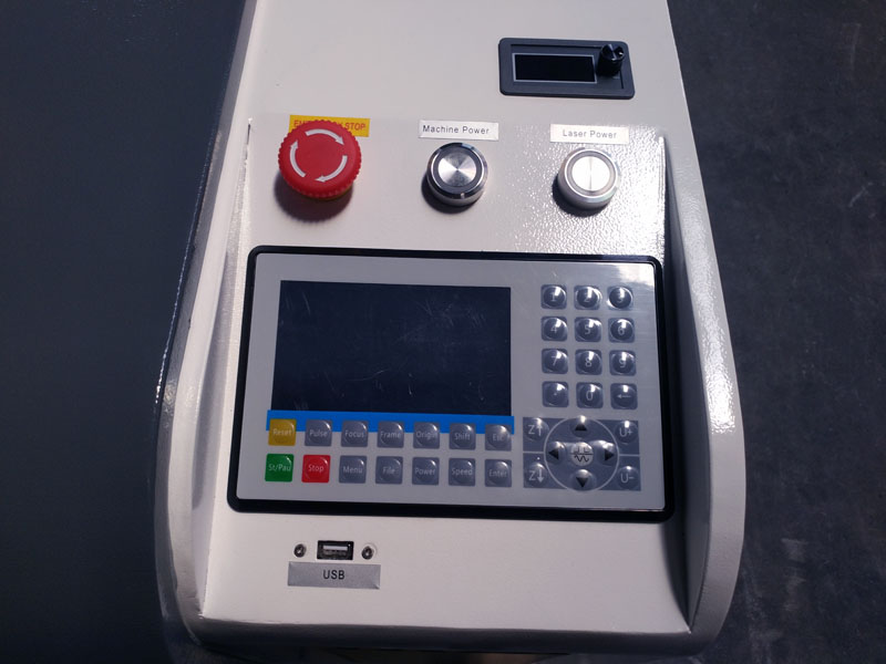 雙頭 CO2 紙張和紙板激光切割機(jī)