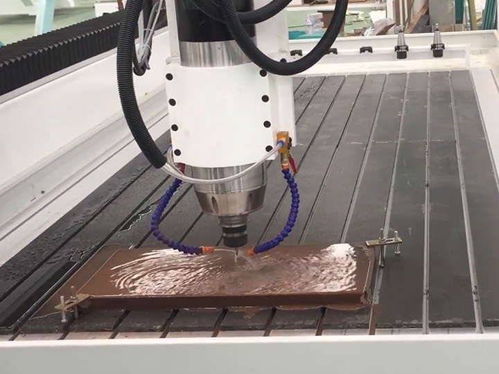 用于石材雕刻的線性自動換刀數(shù)控雕刻刻機 用于石材雕刻的線性自動換刀數(shù)控雕刻刻機