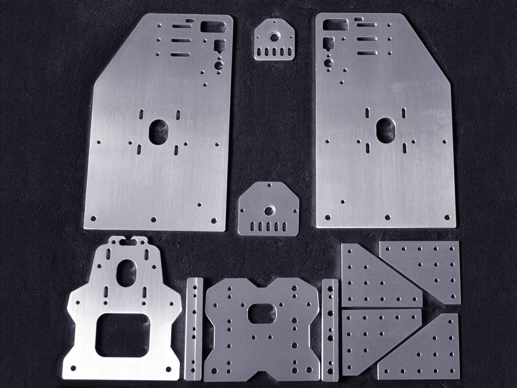 數(shù)控雕刻刻機(jī)切割鋁項(xiàng)目