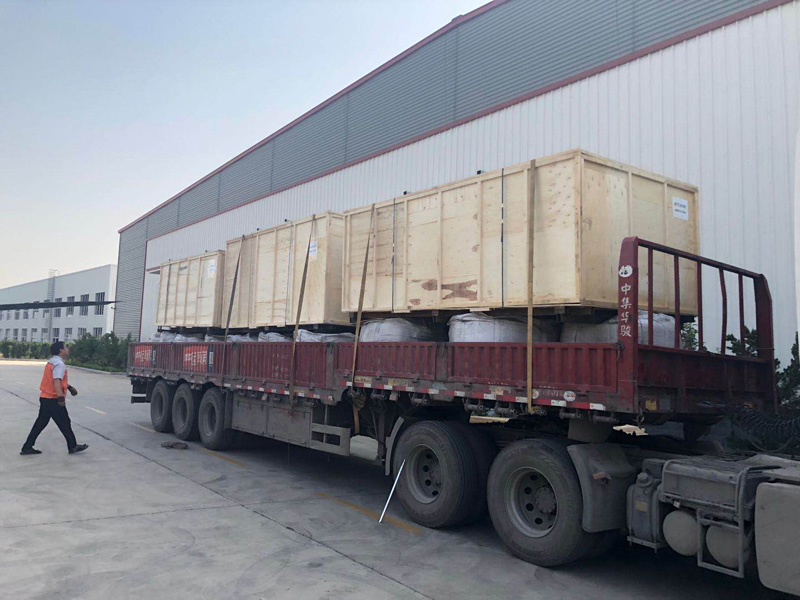 數(shù)控等離子切割工作臺(tái)的包裝和交付