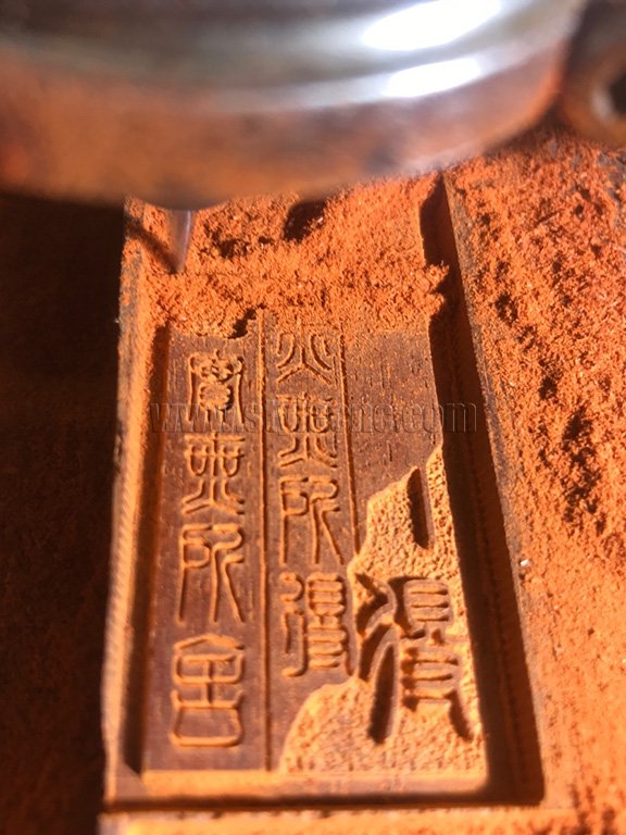 小型數(shù)控雕刻機(jī)的木牌雕刻項(xiàng)目