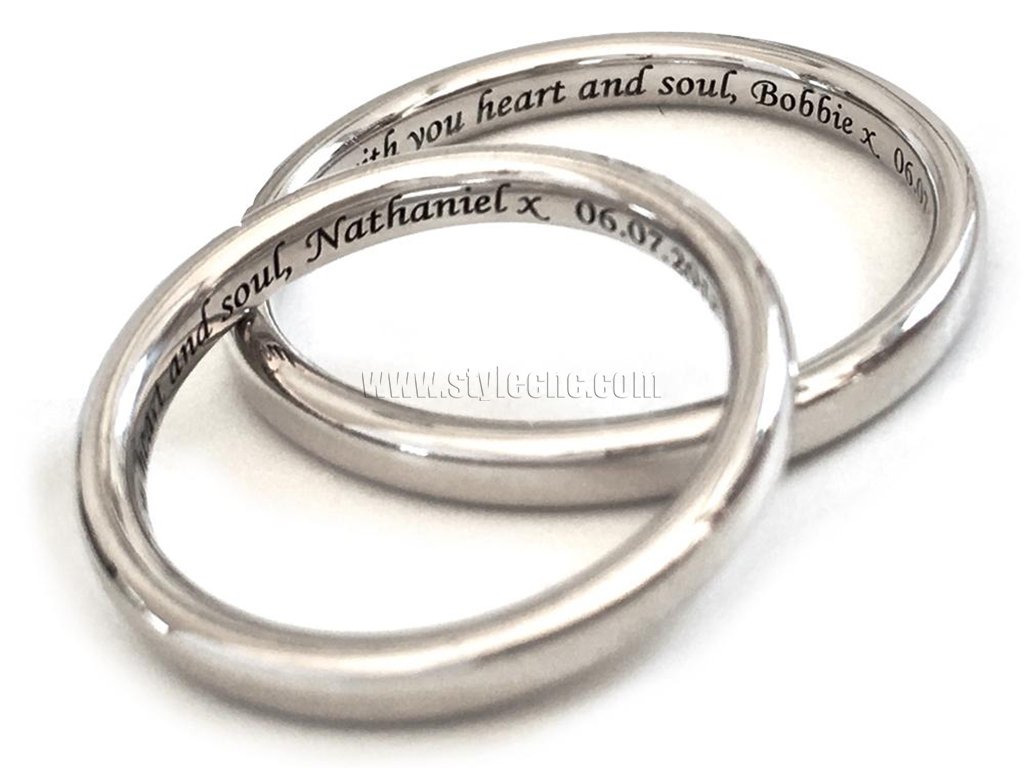 金色經(jīng)典結(jié)婚戒指激光雕刻機