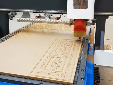 5'x10' 線性自動換刀數(shù)控雕刻刻機，用于浮雕