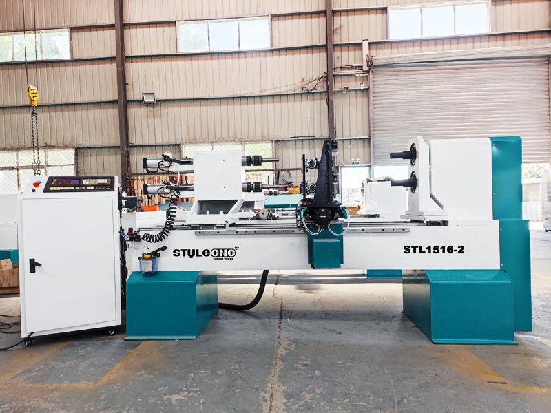 雙主軸自動數(shù)控木工車床，用于棒球棒