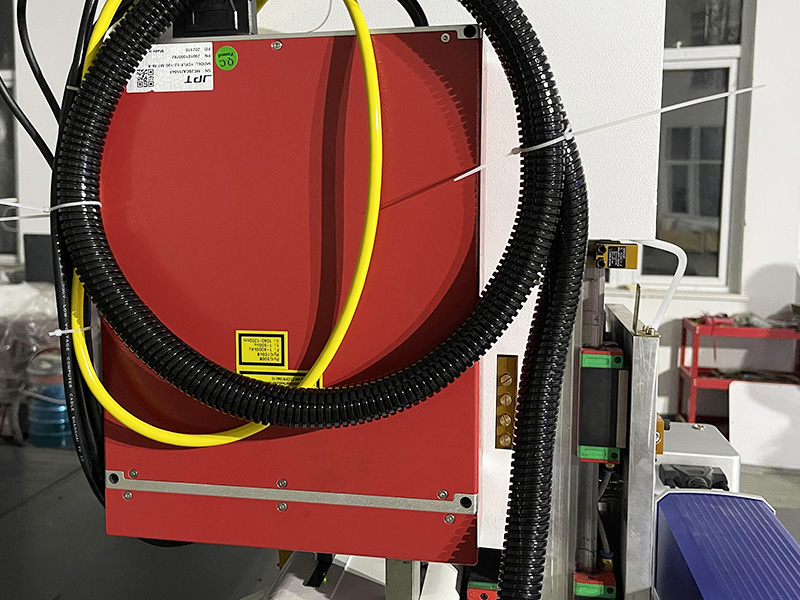 JPT光纖激光發(fā)生器