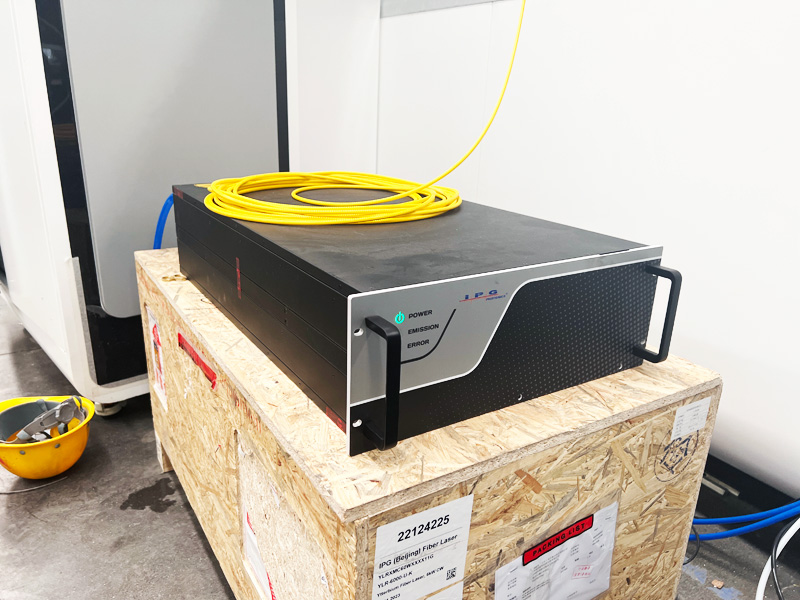高精準(zhǔn)度 6000W IPG光纖激光發(fā)生器
