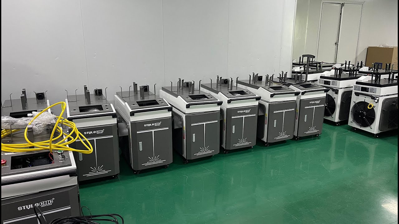 三合一手持式激光焊接、清洗、切割機(jī)