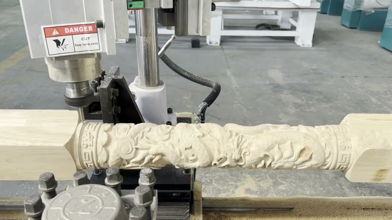 2025年最佳自動(dòng)換刀數(shù)控木工車床，配備自動(dòng)換刀裝置